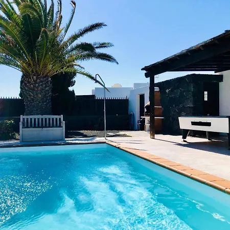 Mariola With Private Pool, Sea View, Sat-tv & Free Wifi Villa